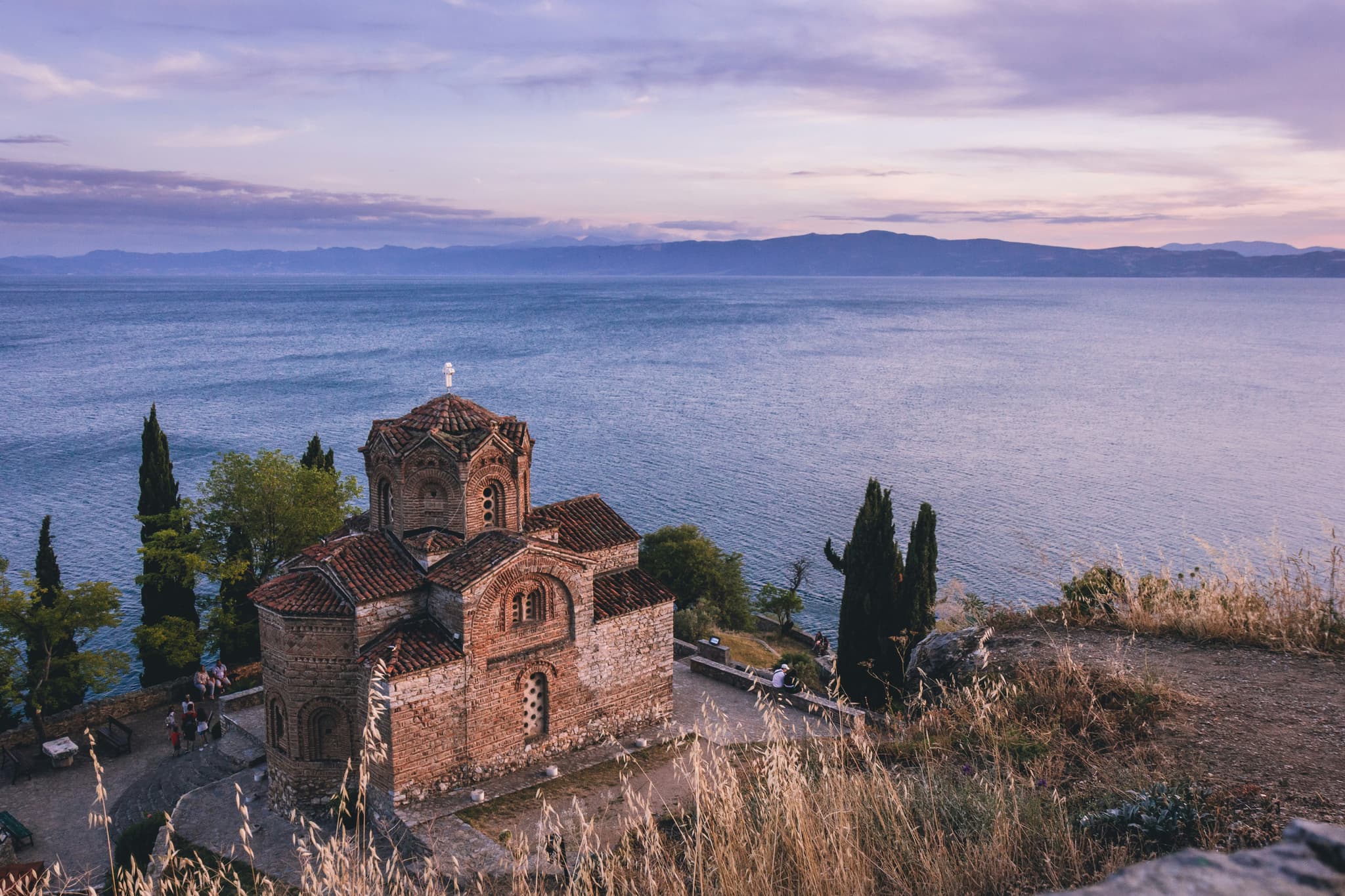 Listed as a UNESCO World Heritage site, Lake Ohrid is renowned for its exceptional beauty, crystal-clear waters, and unique biodiversity. This iconic site attracts travelers for its peaceful beaches, historic villages like Ohrid and Struga, as well as its numerous water activities and cultural events. Discover one of Europe's oldest and deepest lakes, a true jewel of history and nature.